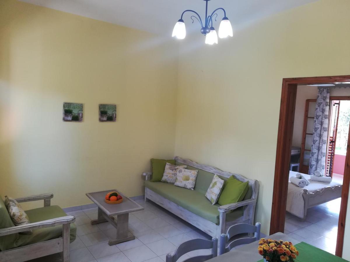 Olga'S Garden Apartments Plage d'Almiros Extérieur photo