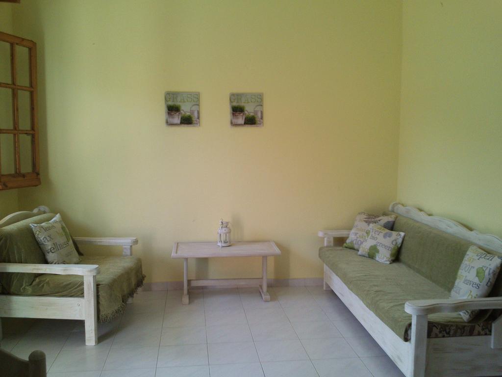 Olga'S Garden Apartments Plage d'Almiros Chambre photo