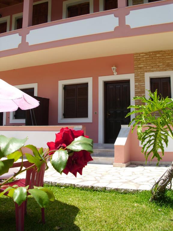Olga'S Garden Apartments Plage d'Almiros Chambre photo